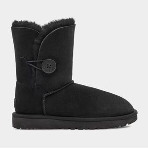 UGG Bailey Button II